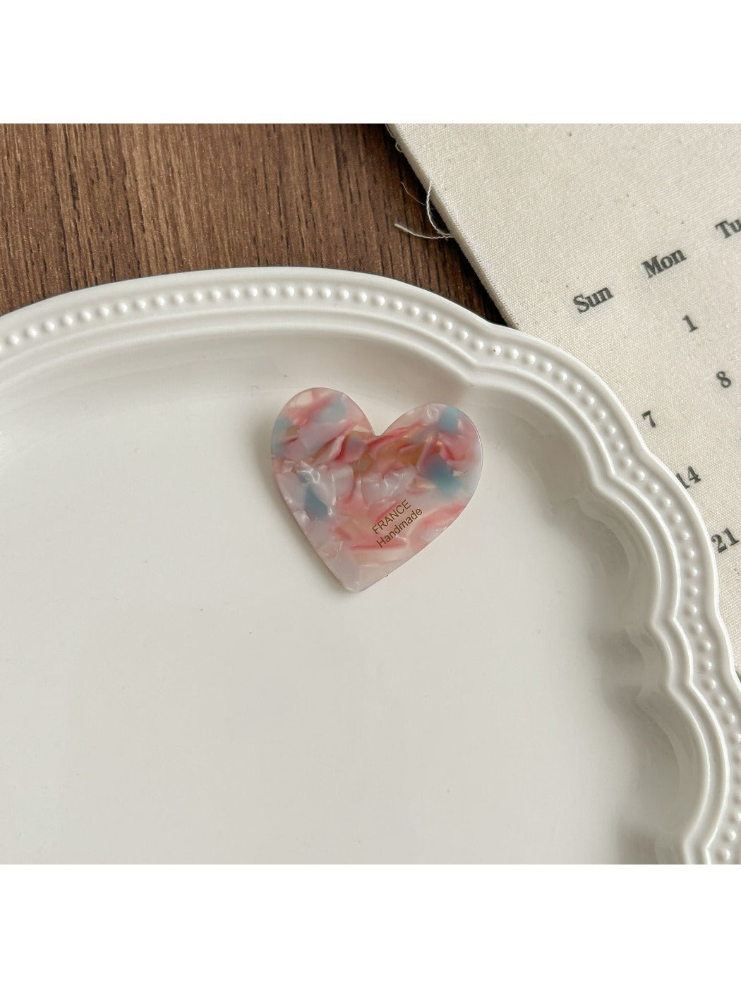 Beau - Sweet Heart Shaped Hair Clip