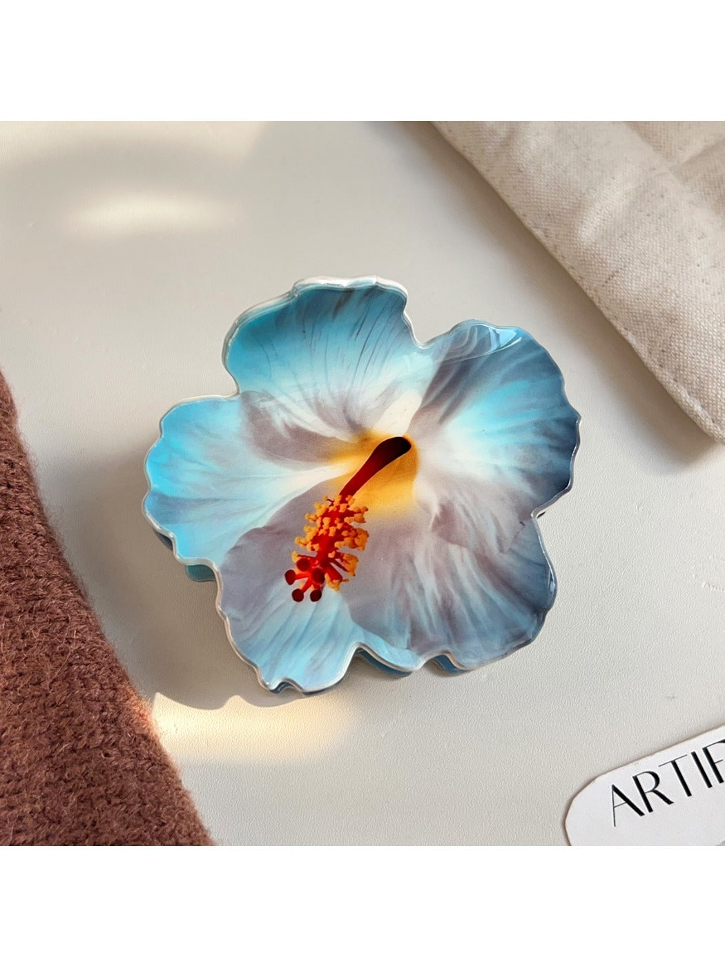 Beau - Elegant Floral Hair Clip