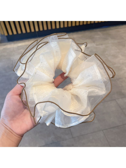Gifty - 3D Tiered Ruffle Scrunchie