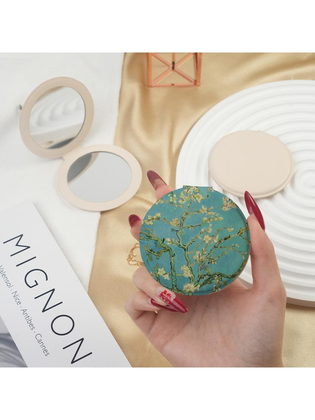 Mirroray - Round Glass Portable Folding Vanity Mirror