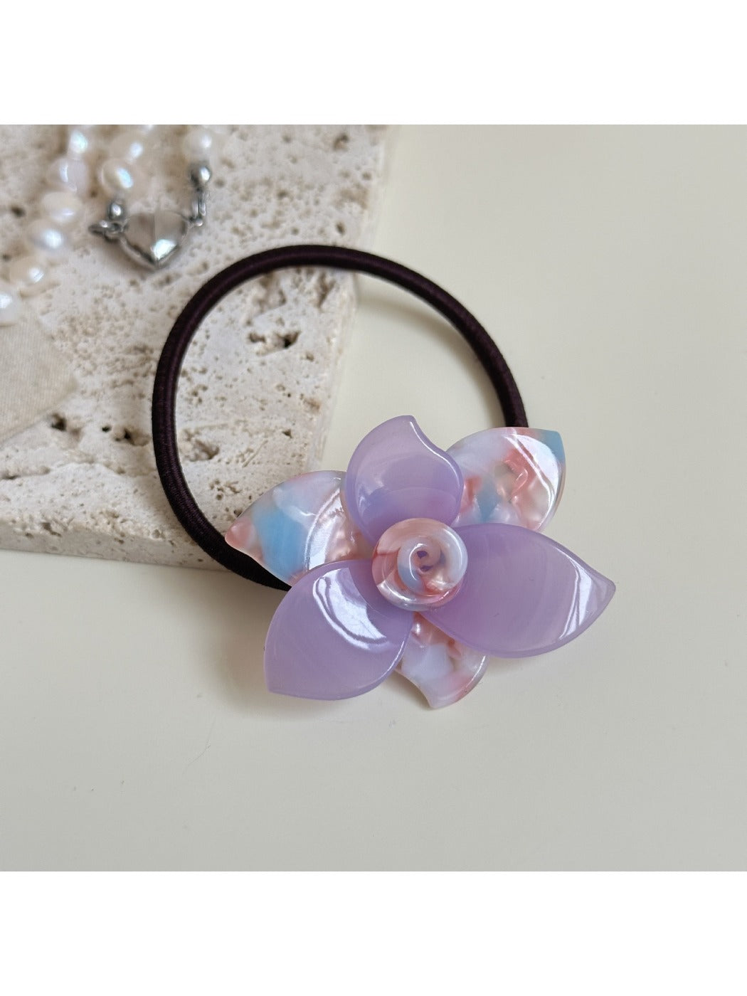 Gifty - Elegant Rose-Shaped Hair Tie