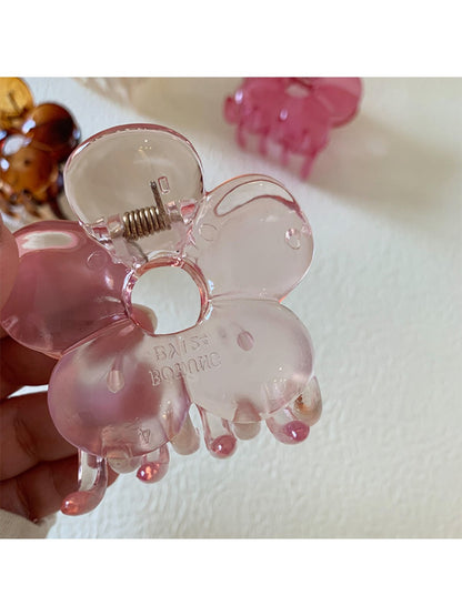 Beau - Cute Minimalist Flower Hair Claw Clip