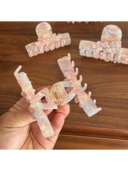 Beau - Acetate Hair Claw Clip with Flower Design