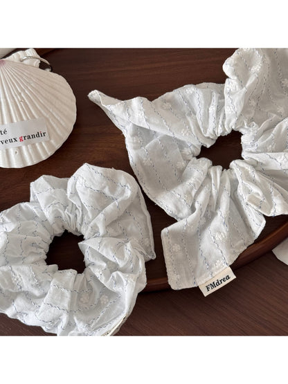 Gifty - Textured Pleated Polyester Fabric Scrunchie