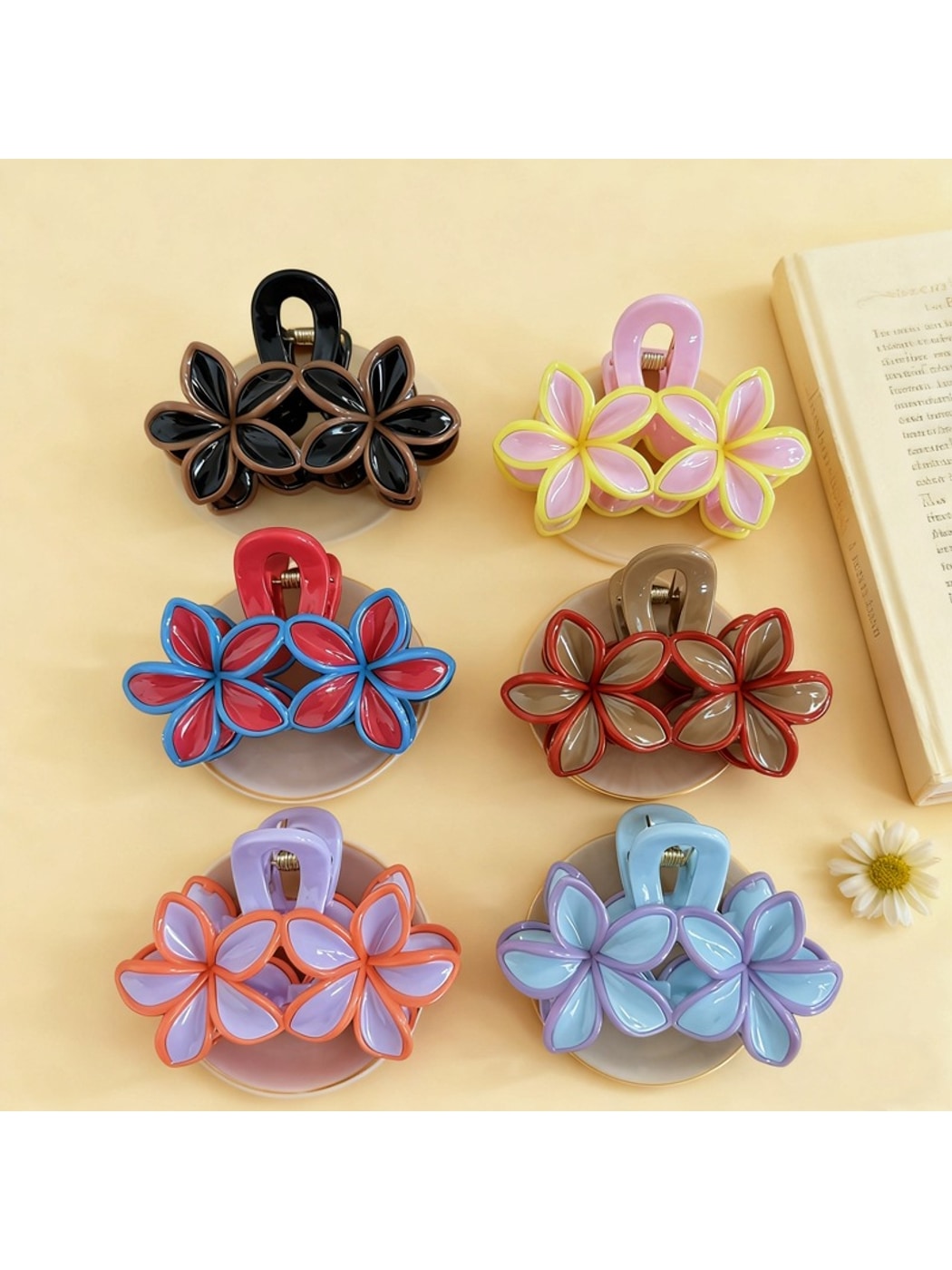 Beau - Double Flower Petal Cutout Claw Hair Clip