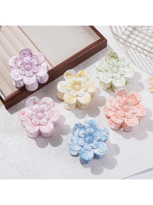 Beau - Six-Petal Floral Hair Clip