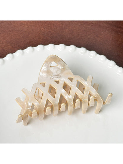 Beau - Retro Acetic Acid Cross Hollow Hair Clip