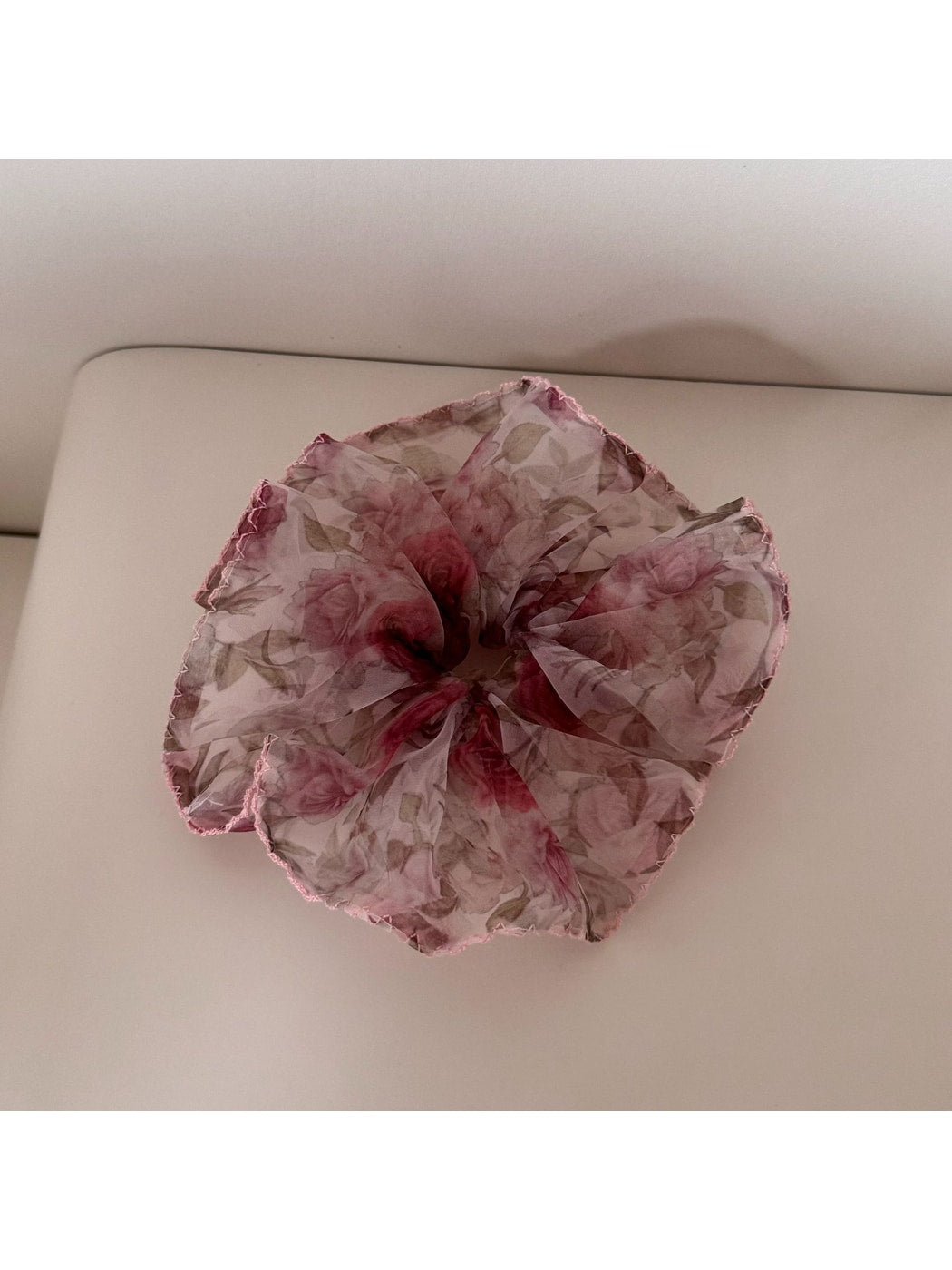 Gifty - Floral Organza Polyester Flower Scrunchie