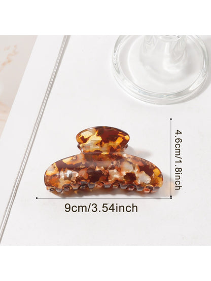 Beau - Textured Half Circle Hair Claw Clip