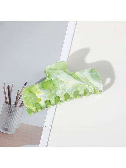 Beau - Marble Swirl Flat Plastic Hair Claw Clip