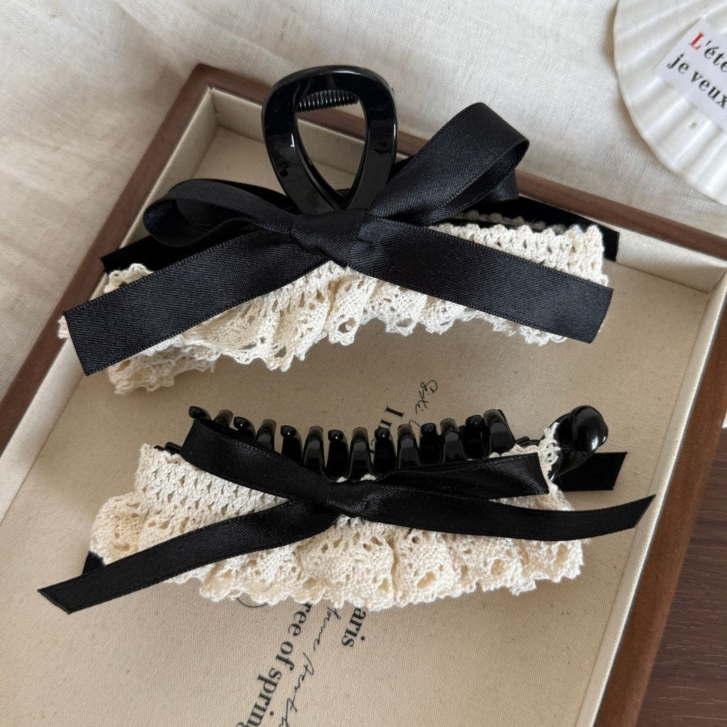 Beau - Decorative Lace Ruffle Bow Accent Banana Clip