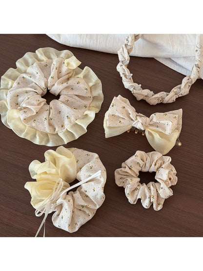 Gifty - Floral Ruffle Trim Polyester Fabric Scrunchie