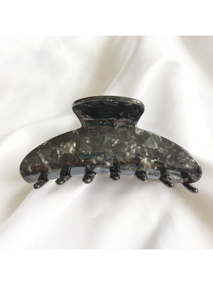 Beau vintage acetate claw clip open, displaying inner clasp mechanism