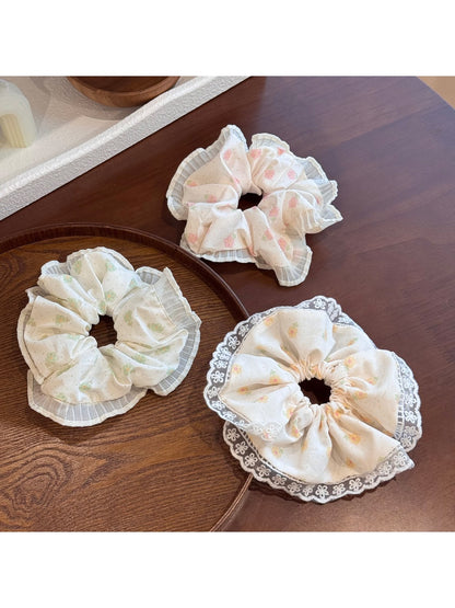 Gifty - Lace Trim Floral Scrunchie Sweet Bow