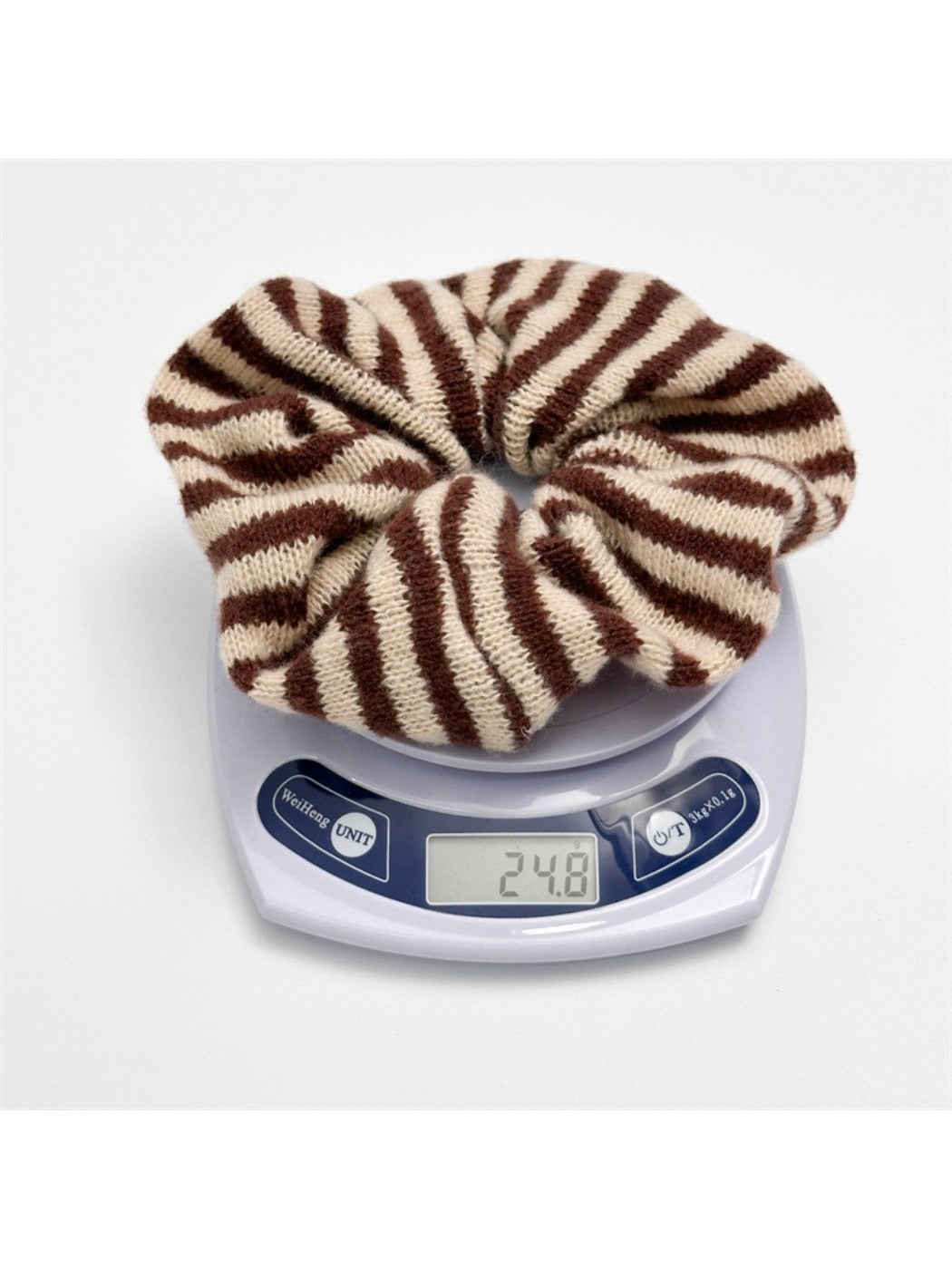 Gifty - Knitted Striped Hair Scrunchie