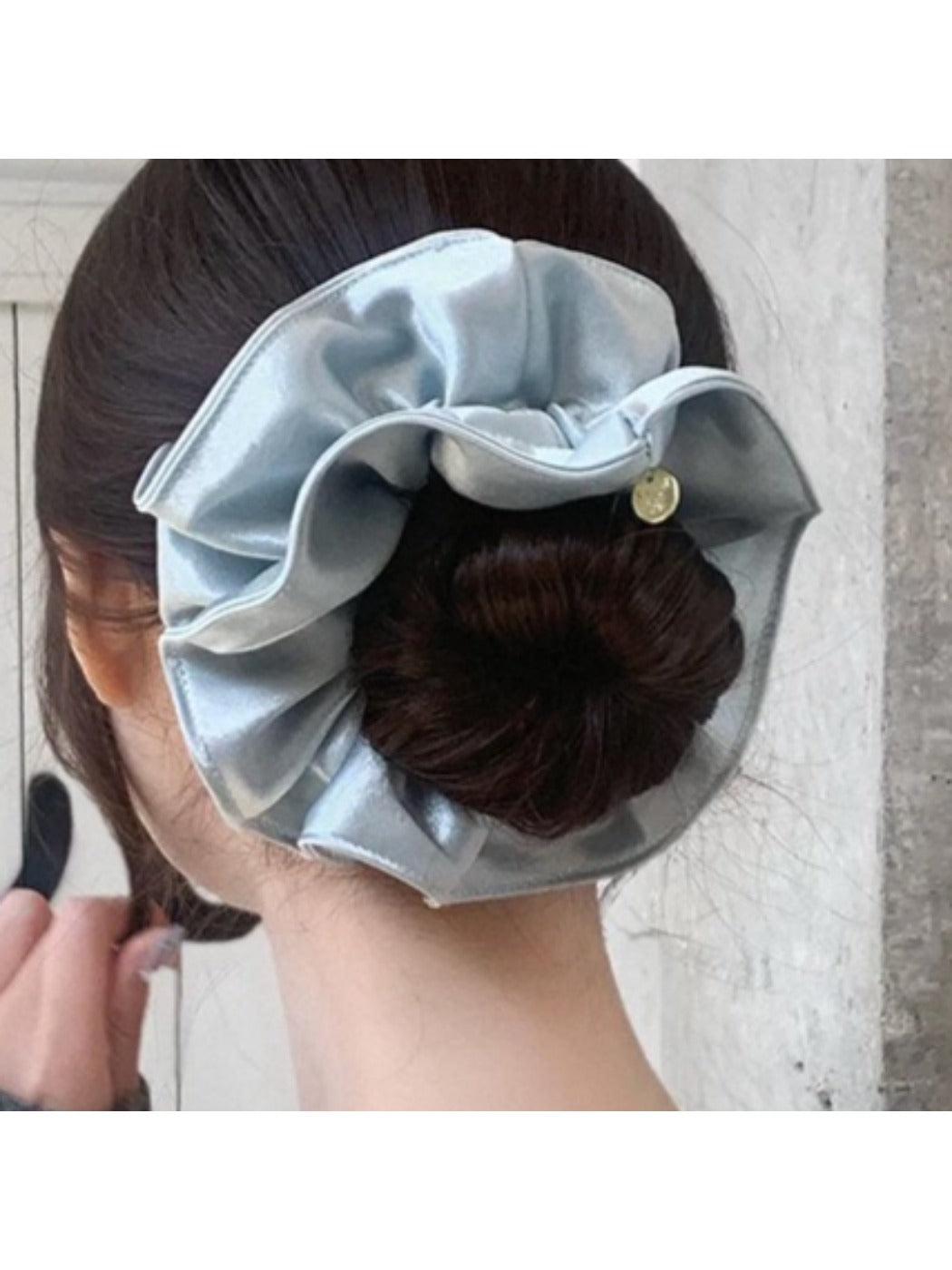 Gifty - Elegant Double Layer Ruched Satin Scrunchie