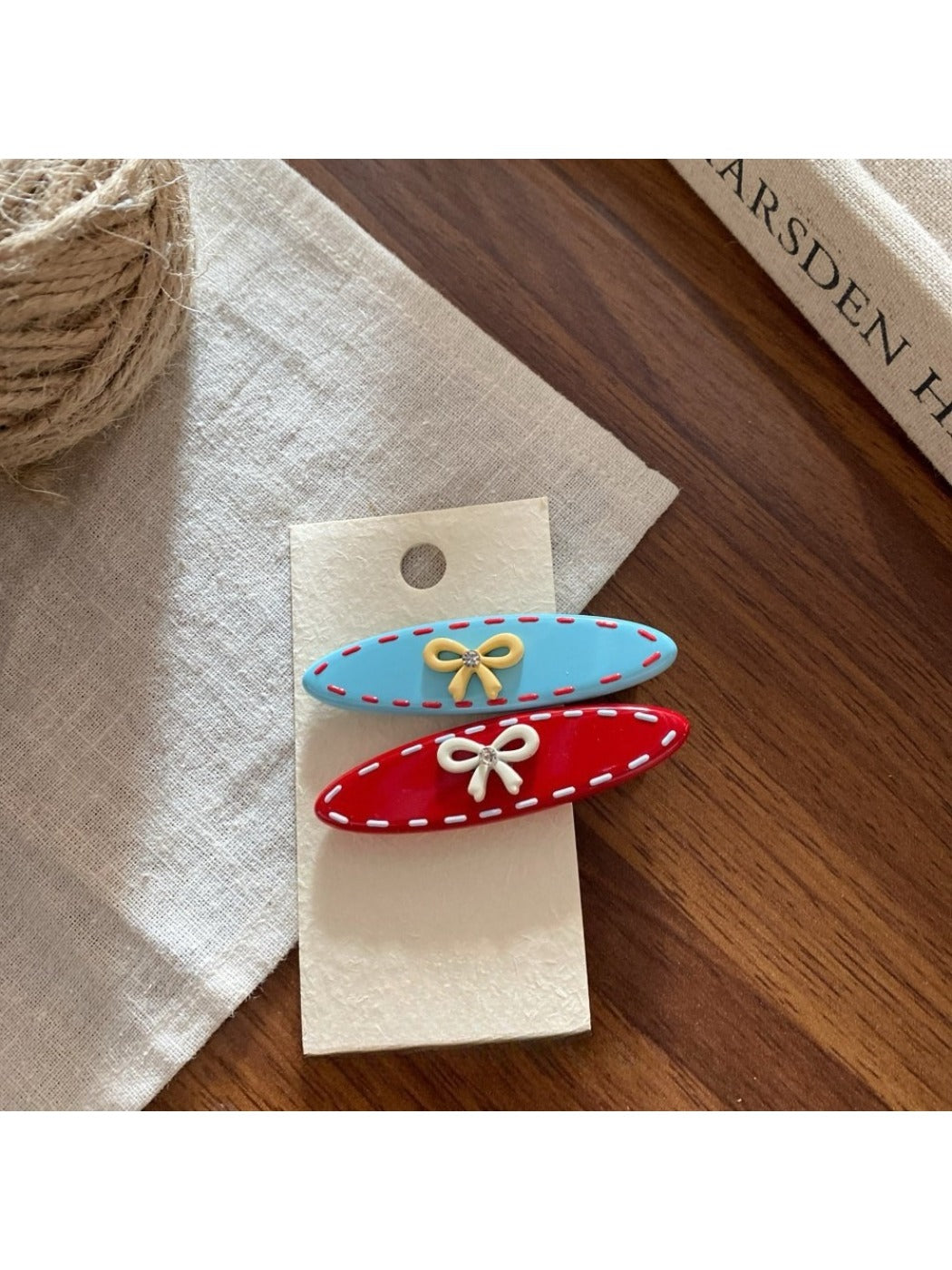Beau - Cute Colorful Oval Hair Clips Set