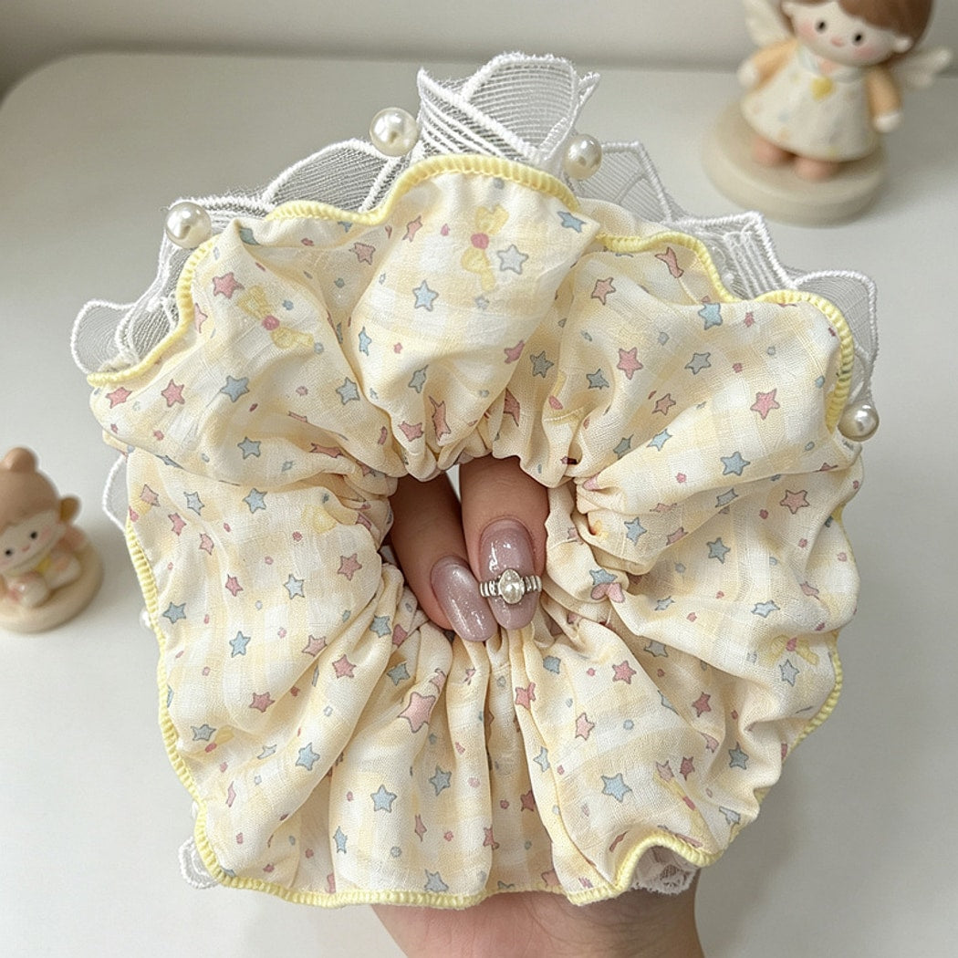 Gifty - Polyester Star Print Lace Edge Scrunchie