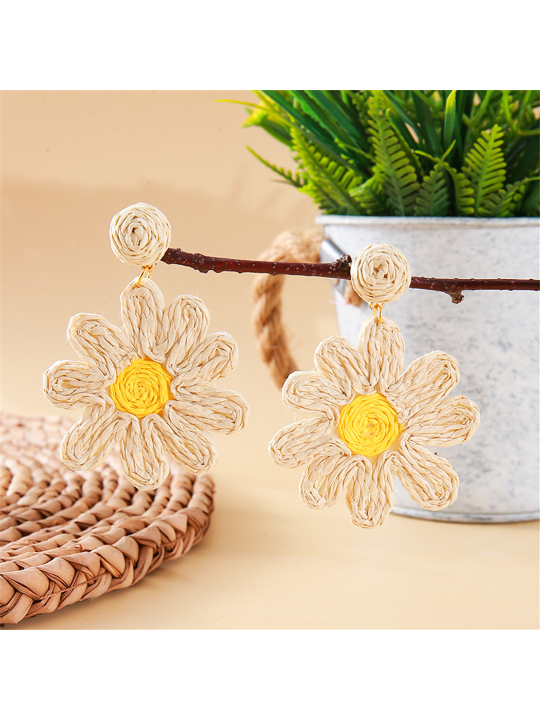 Earedge - Bohemian Floral Petal Raffia Stud Earrings