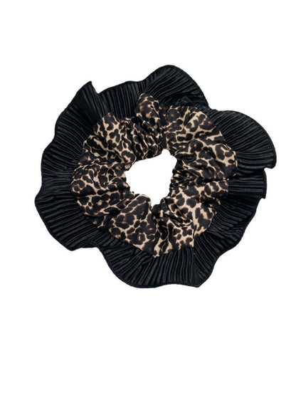 Gifty - Leopard Pattern Scrunchie Hair Tie