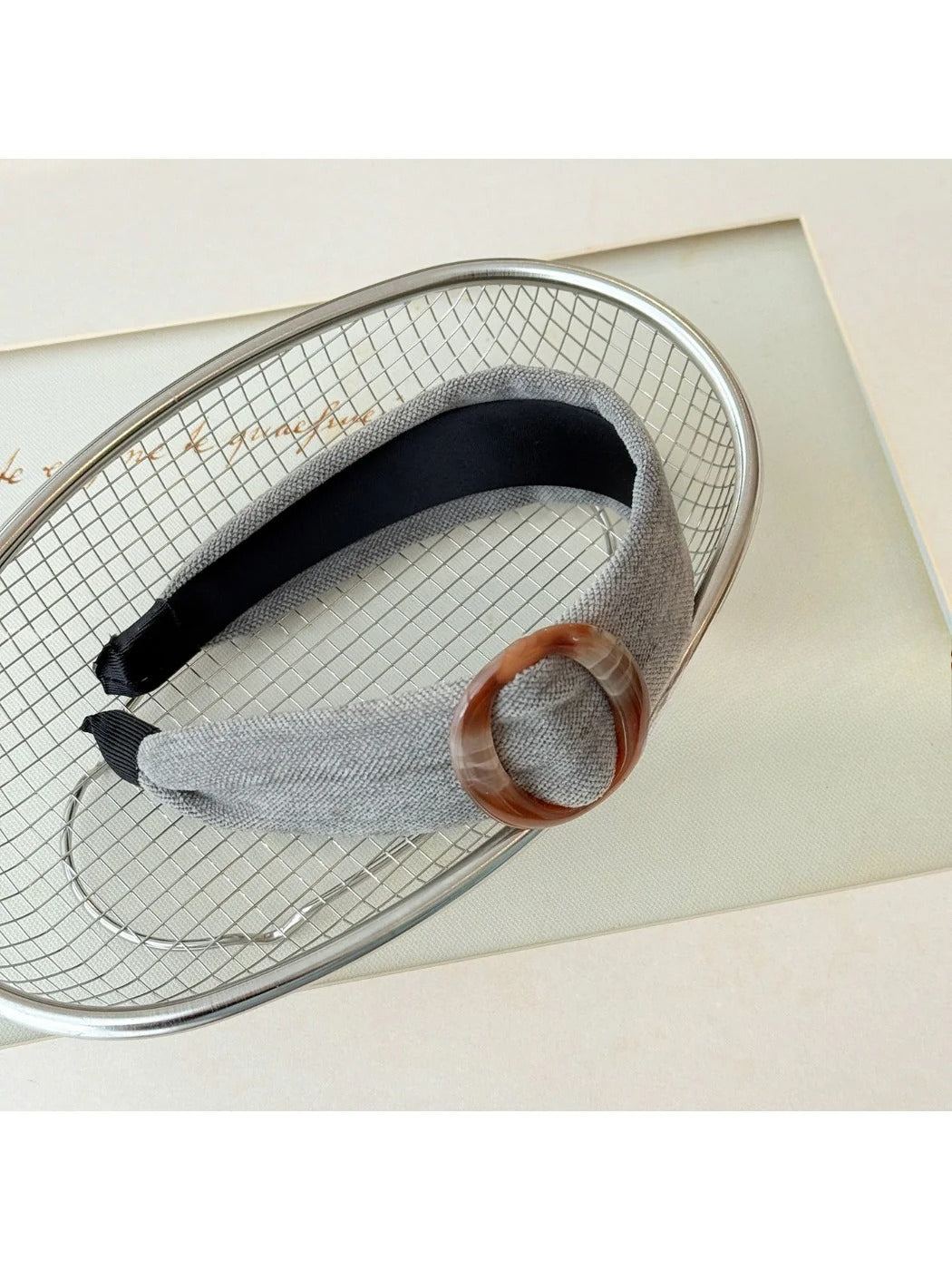 Gifty - Wide Band Circular Headband