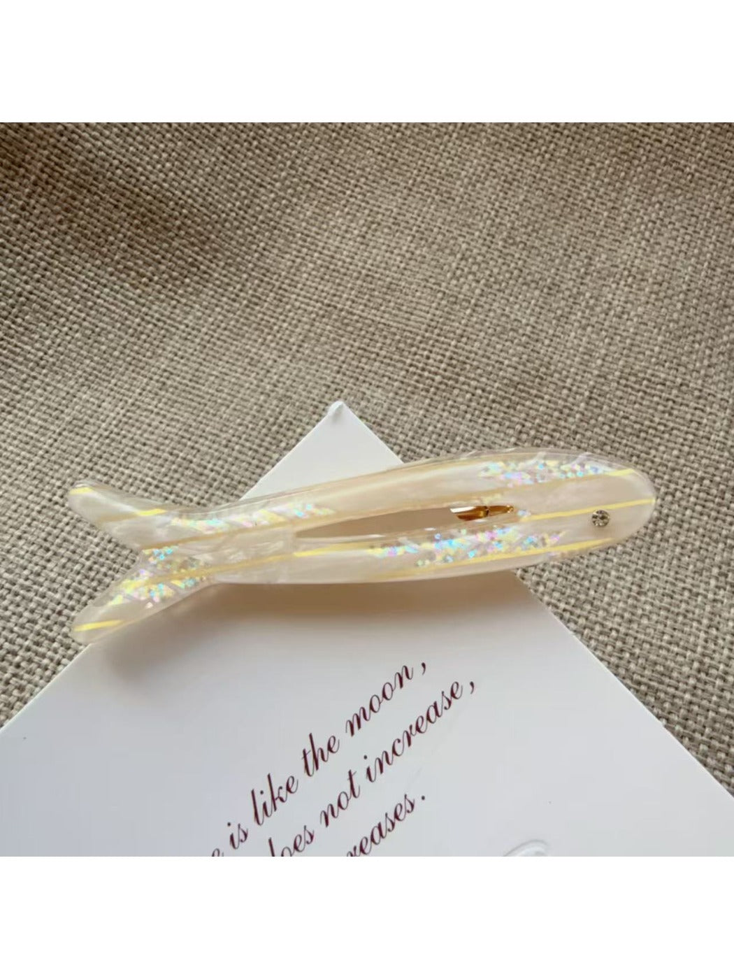 Beau - Cute Small Fish-Shaped Hair Clip