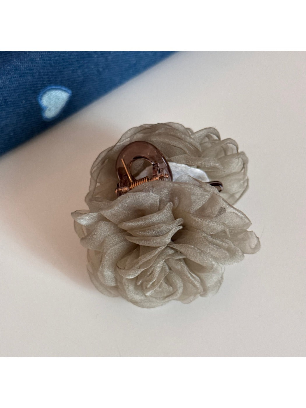 Beau hair clip in soft pink with visible metal clip mechanism