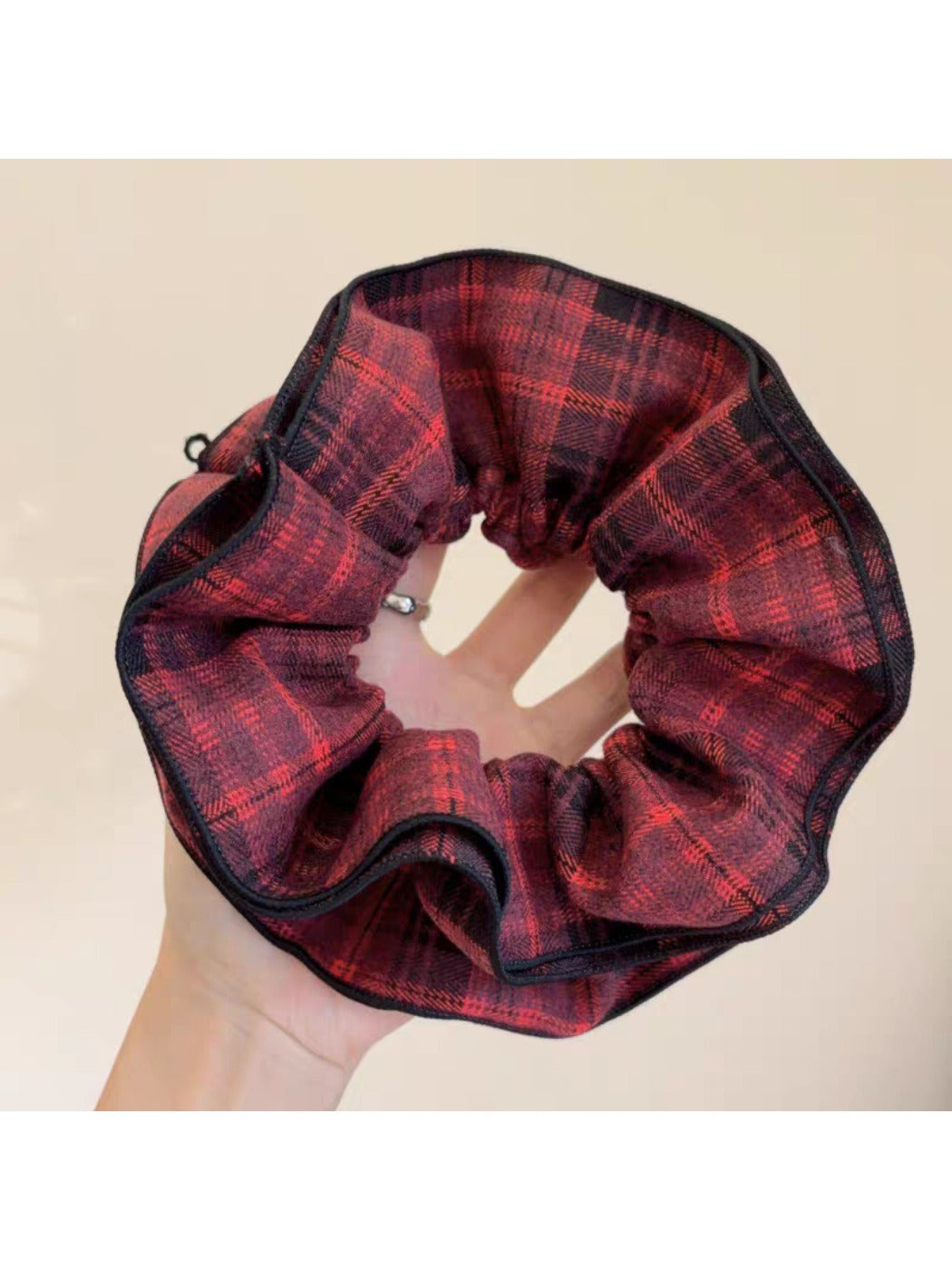 Gifty - Plaid Scrunchie Hair Ring