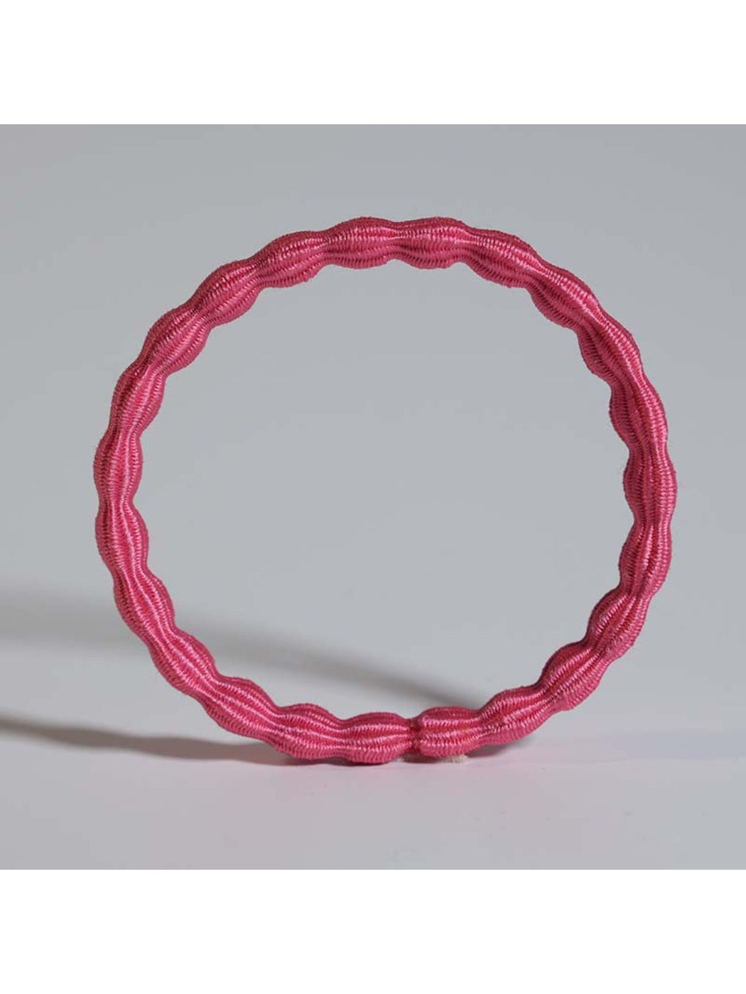 Gifty - Minimalist Peanut Shaped Hair Tie