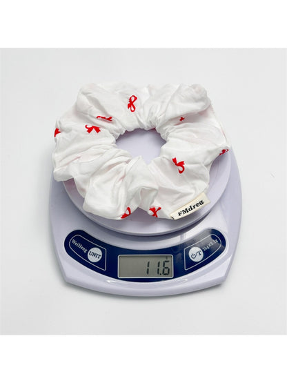 Gifty - Red Bow Hair Scrunchie