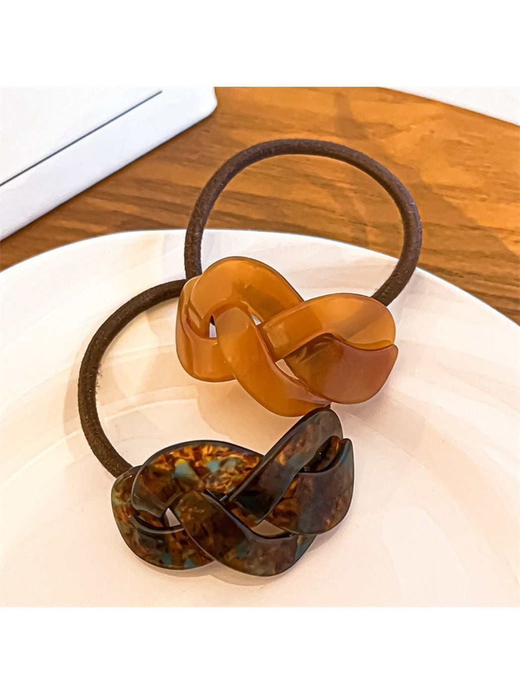 Gifty - Classic Check Hair Tie
