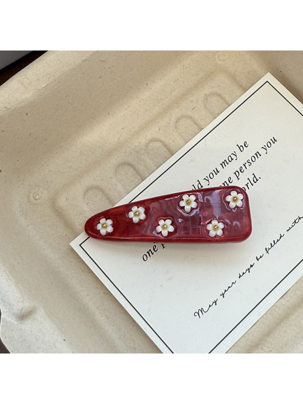 Beau - Elegant Oval Floral Hair Claw Clip