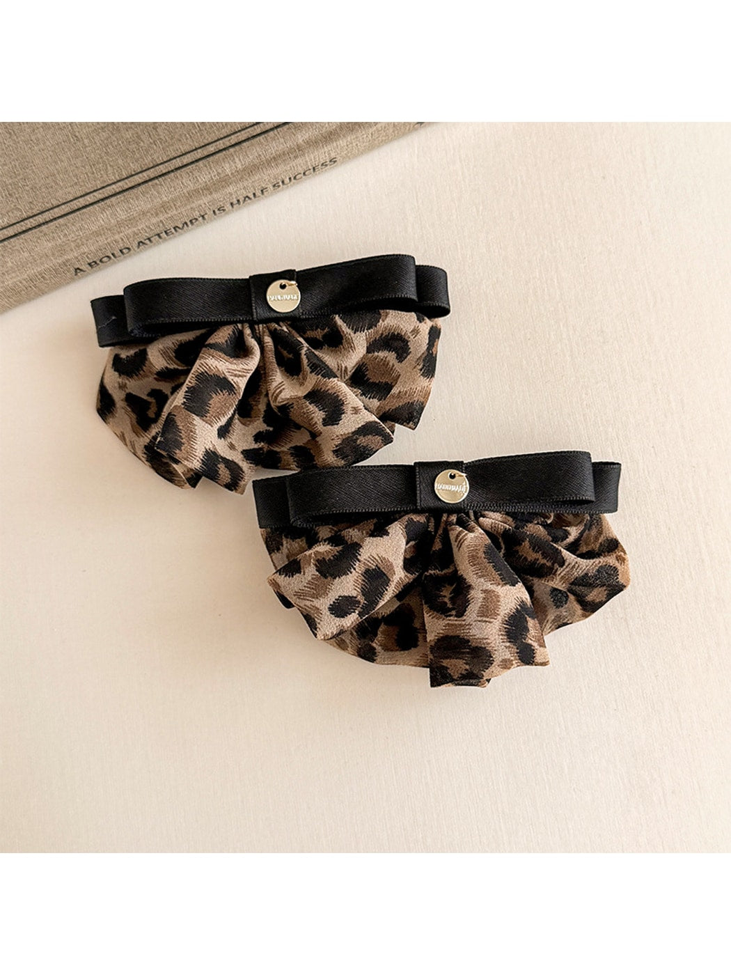 Beau - Polyester Alloy Leopard Bow Spring Hair Clip