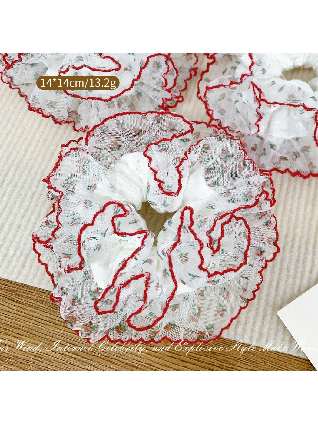 Gifty - Lace Floral Hair Loop