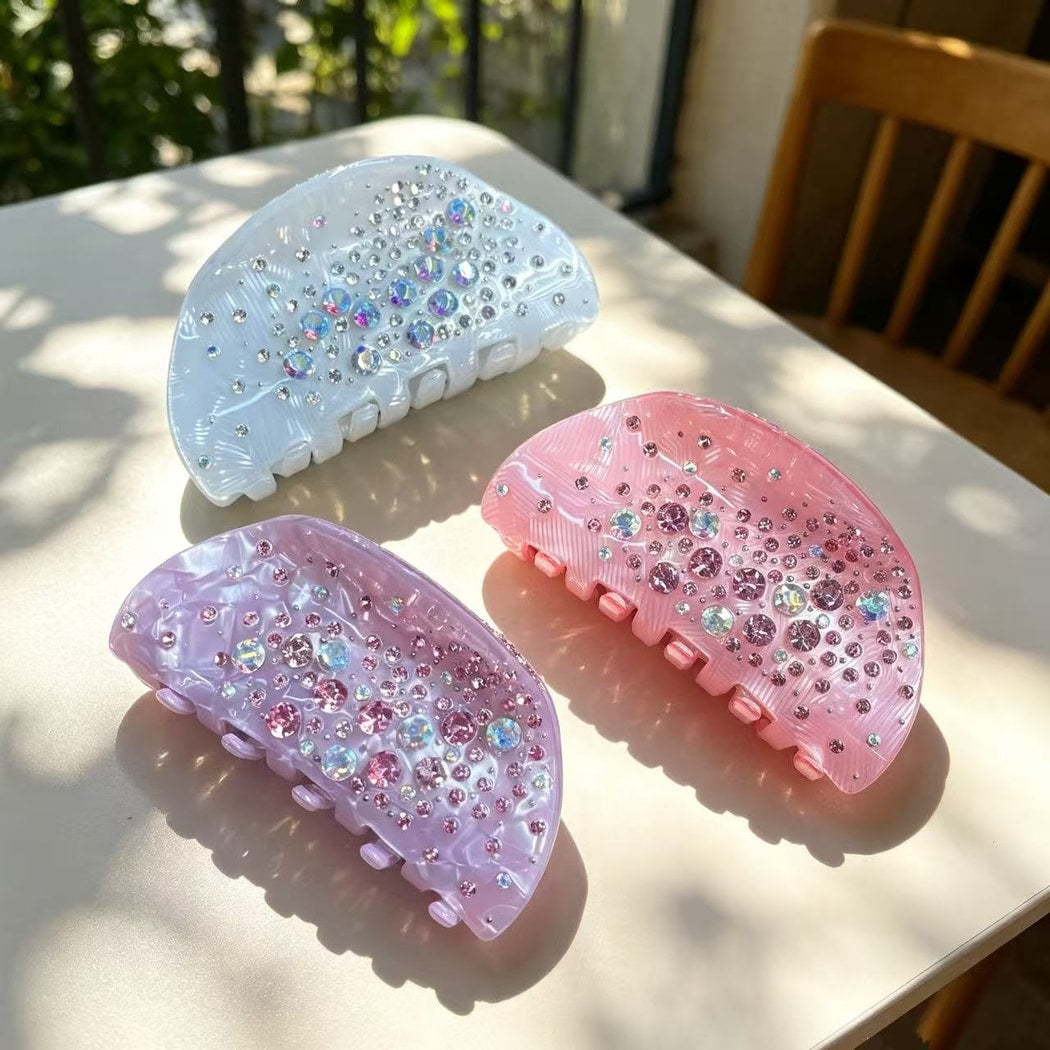 Beau - Sweet Half Moon Shape Claw Clip