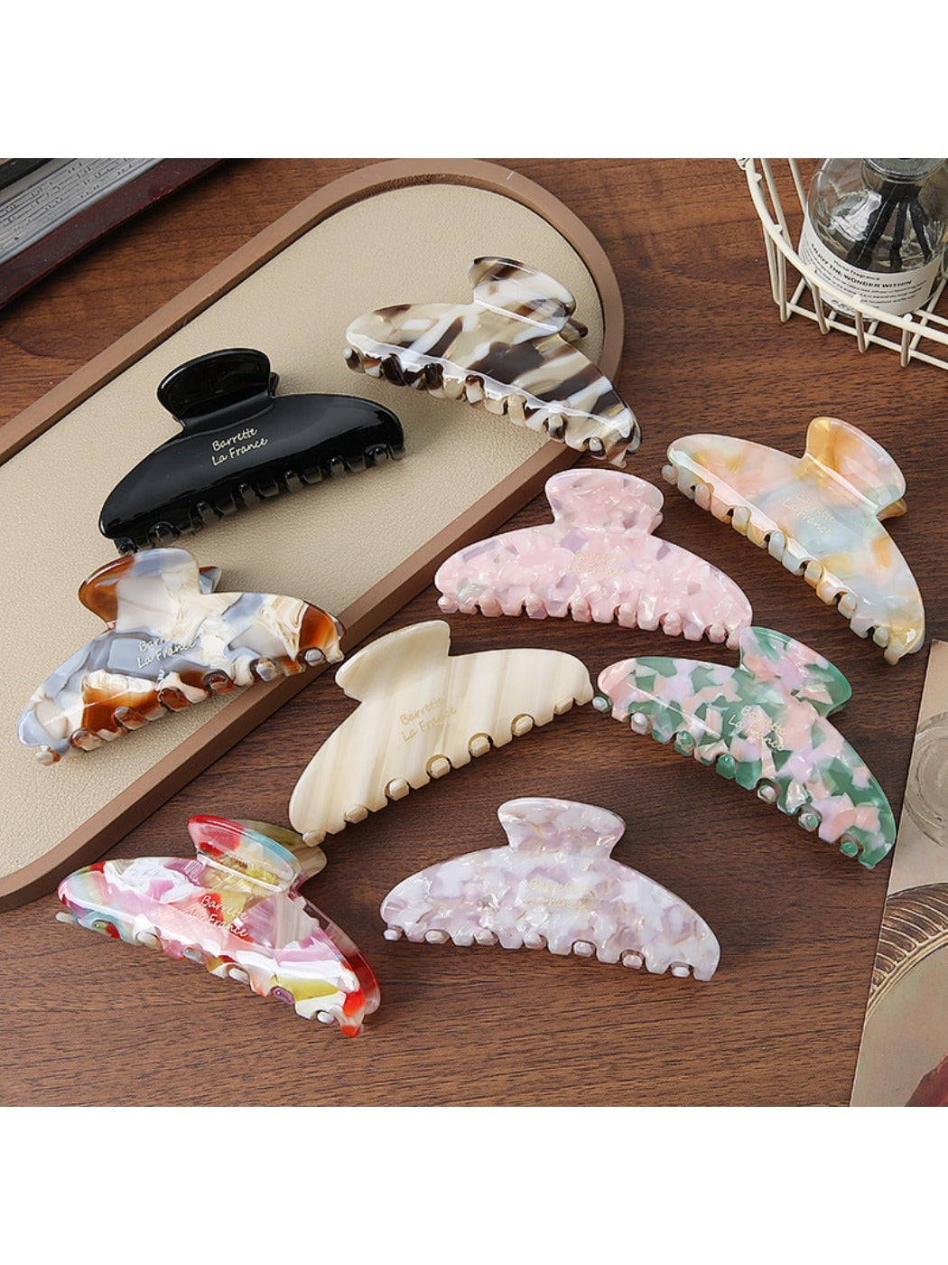 Beau - Large Fashion Hair Claw Clip