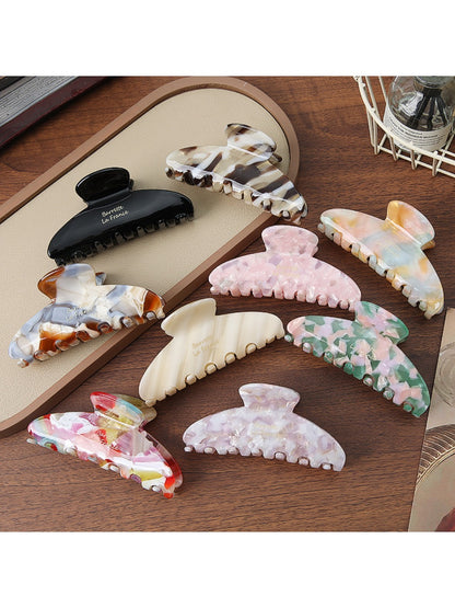 Beau - Large Fashion Hair Claw Clip