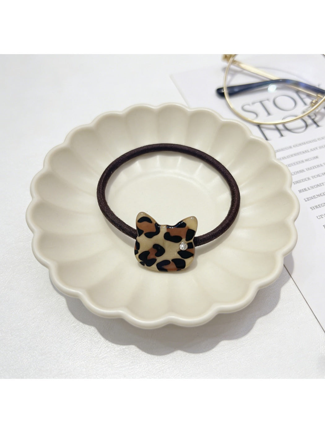Gifty - Cute Leopard Print Hair Tie