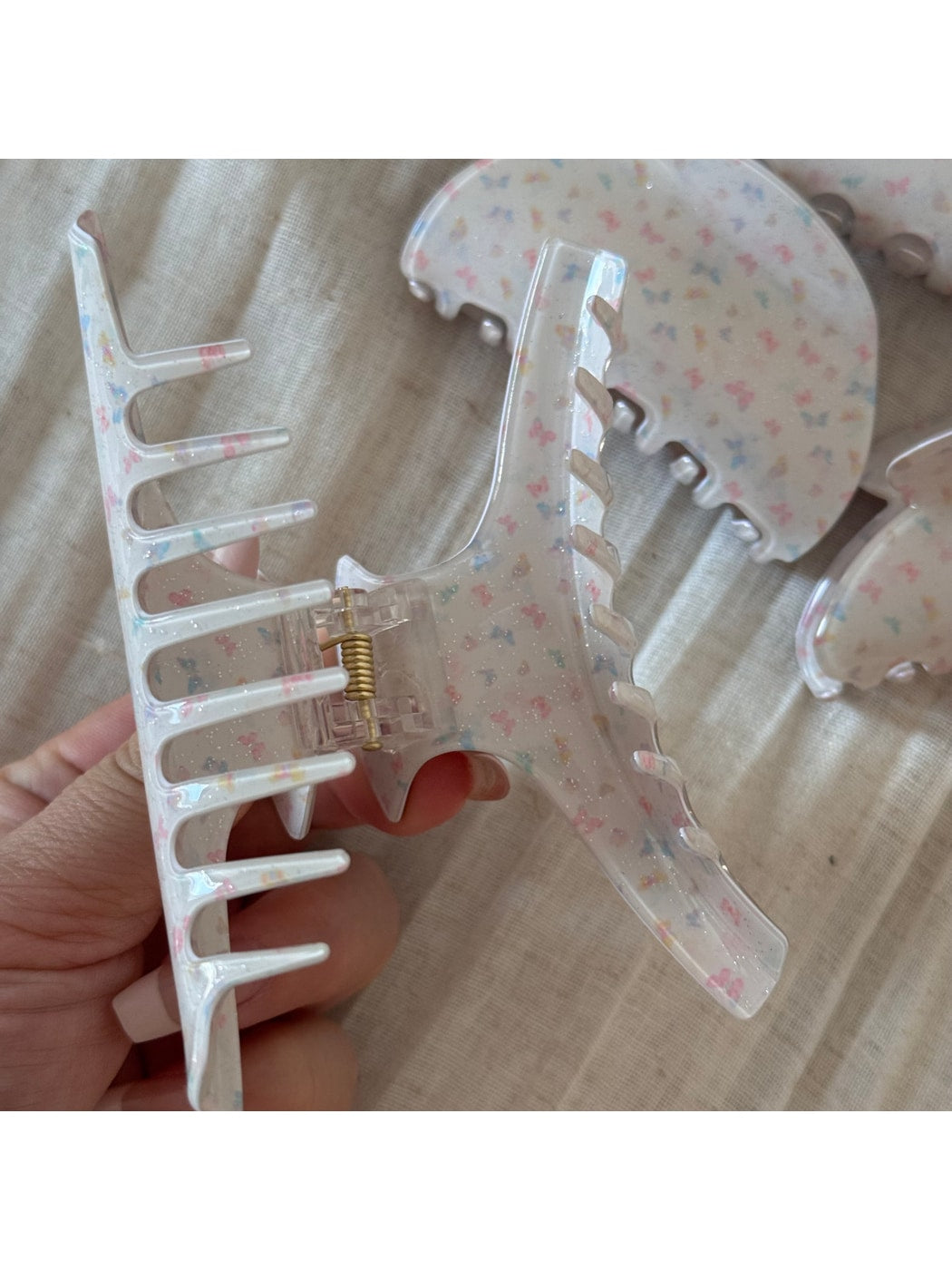 Beau - Acrylic Butterfly Print Patterned Hair Claw Clip