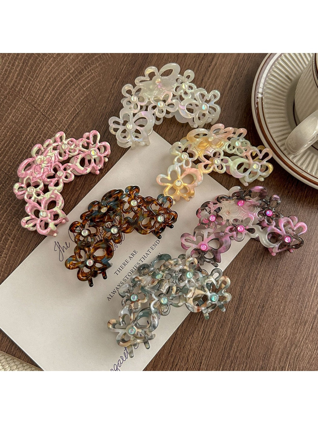 Beau - Openwork Flower Acetate Hair Claw Clip