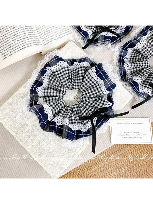 Gifty - Navy Plaid Scrunchie with Lace Trim