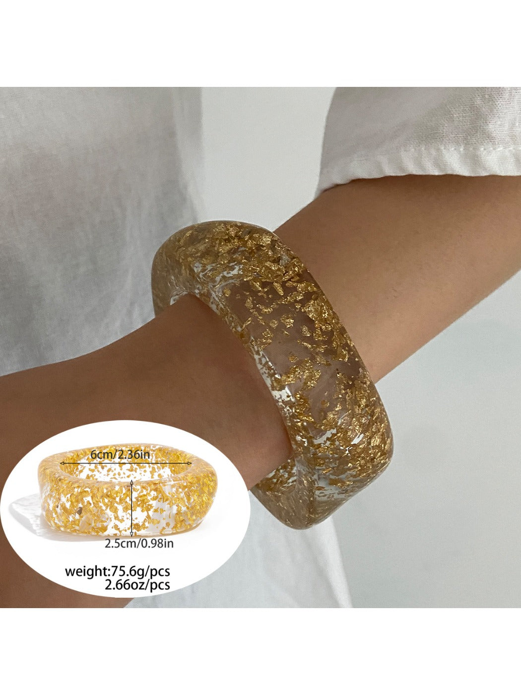 Lovra stackable bracelet presented in a jewelry box with soft lighting