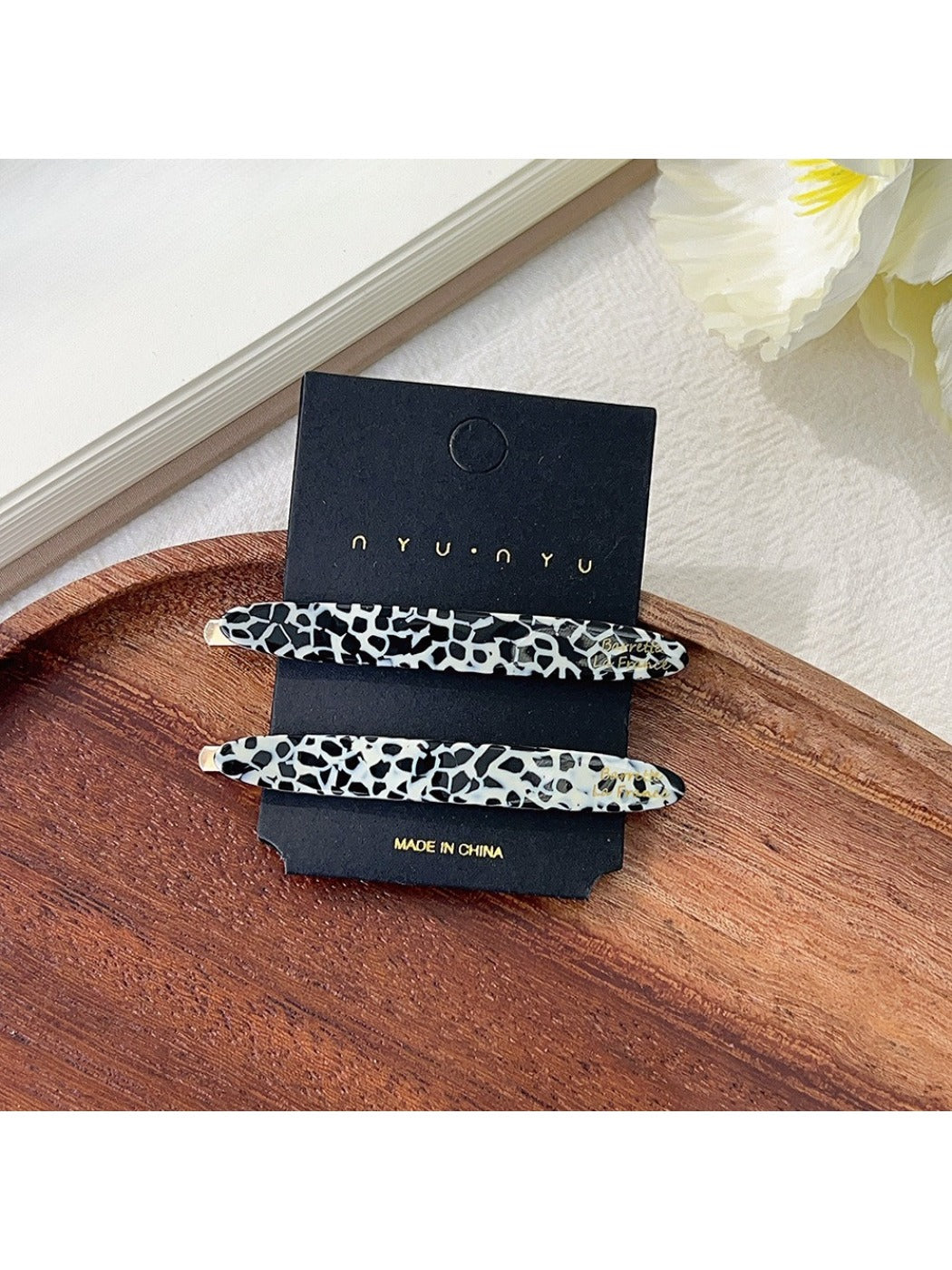 Beau - Beautiful Oval Acetate Hair Clip