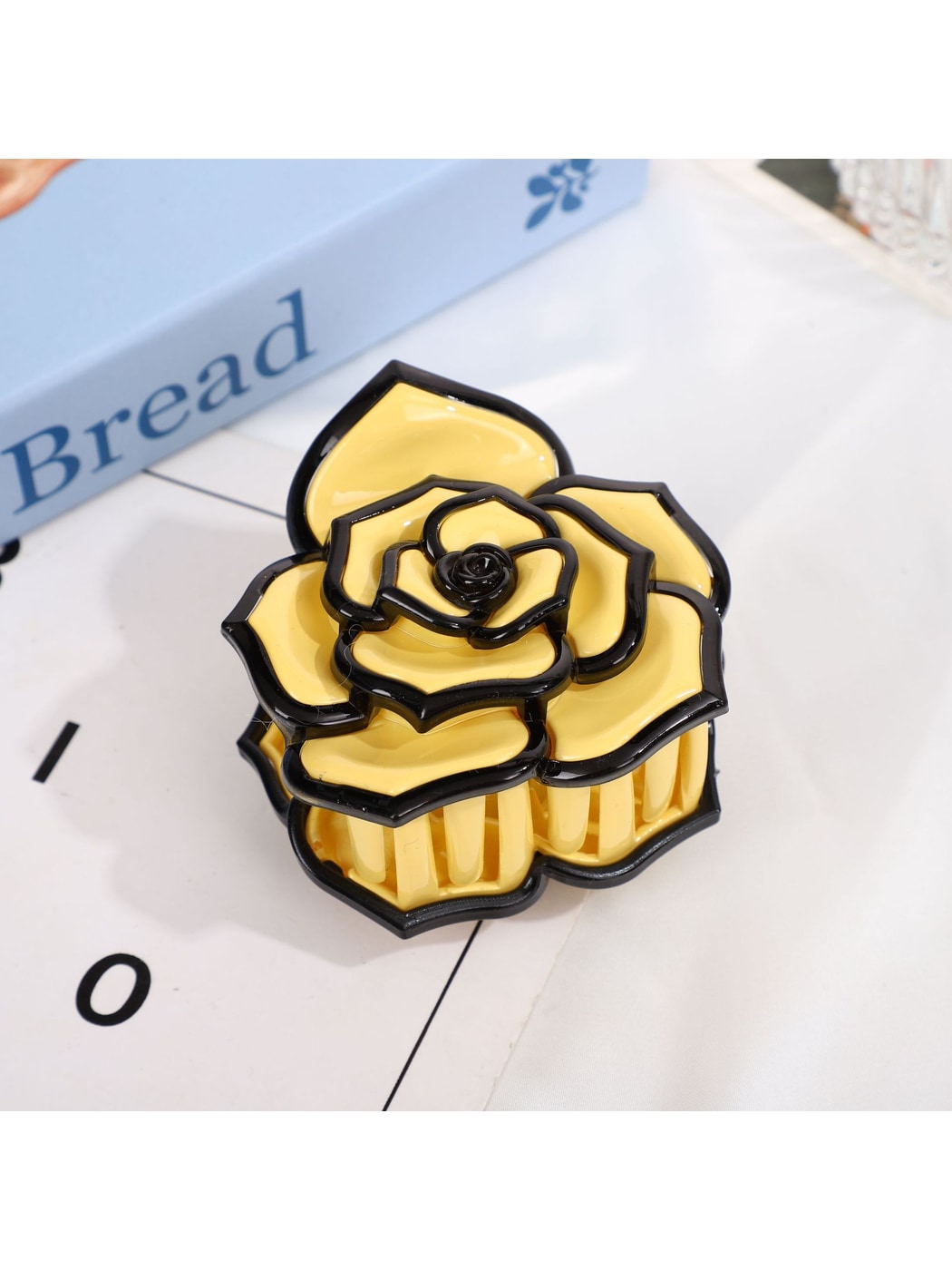 Beau - Rose Shape Plastic Floral Decorative Claw Clip