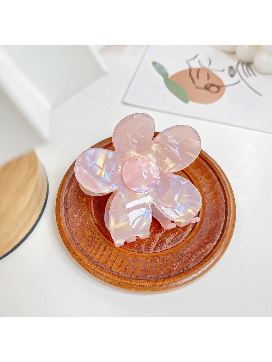Beau - Minimalist Iridescent Hair Clip