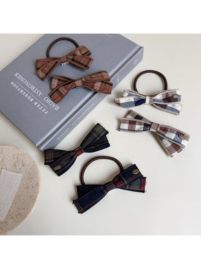 Gifty - Bow Shaped Hair Ties and Hair Clips