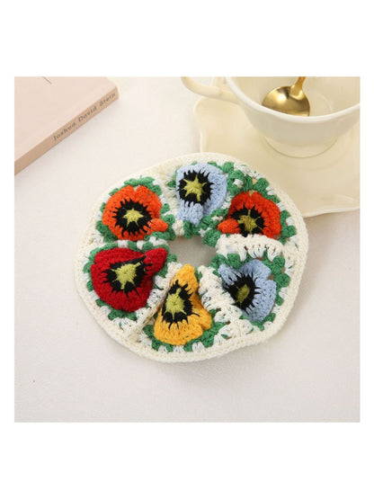 Gifty - Chunky Knit Scrunchie with Floral Design Hair Ties