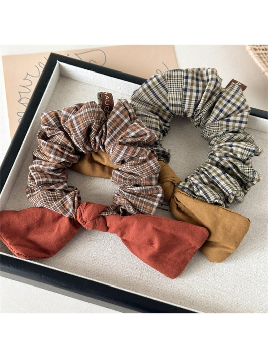 Gifty - Checkered Plaid Scrunchie Hair Tie