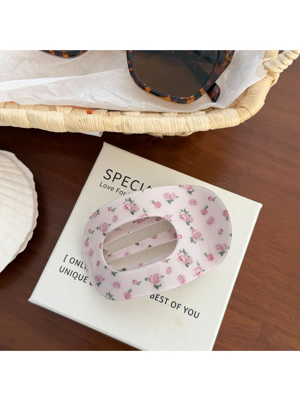 Beau - Acrylic Oval Cutout Duckbill Hair Clip