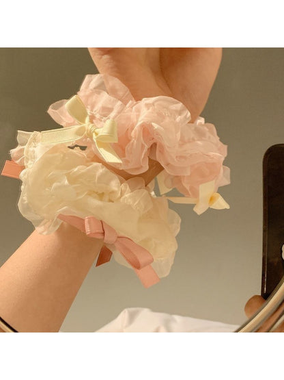 Gifty - Sweet Ribbon Bow Scrunchie